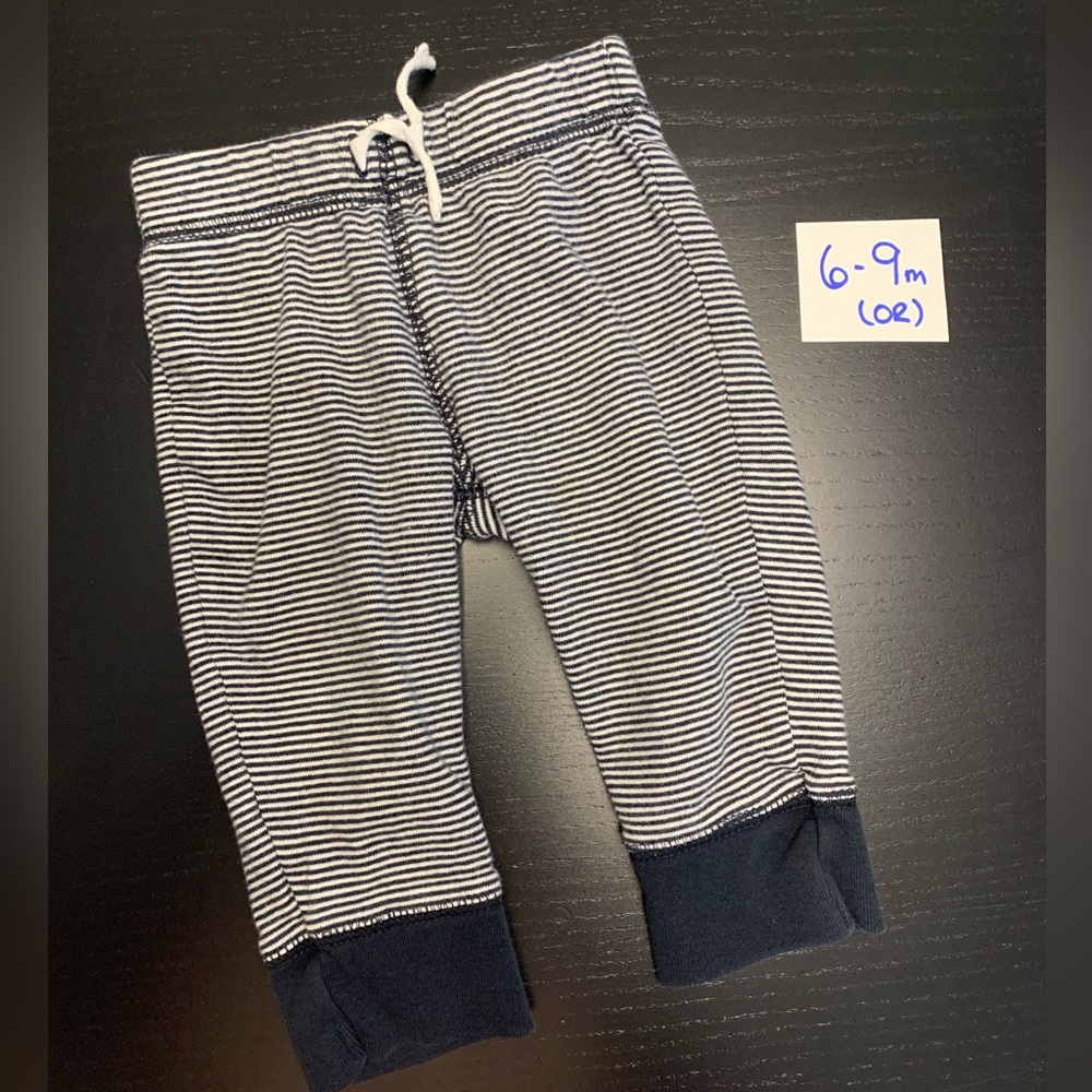 ⭐️5/$10.00⭐️ Carter’s